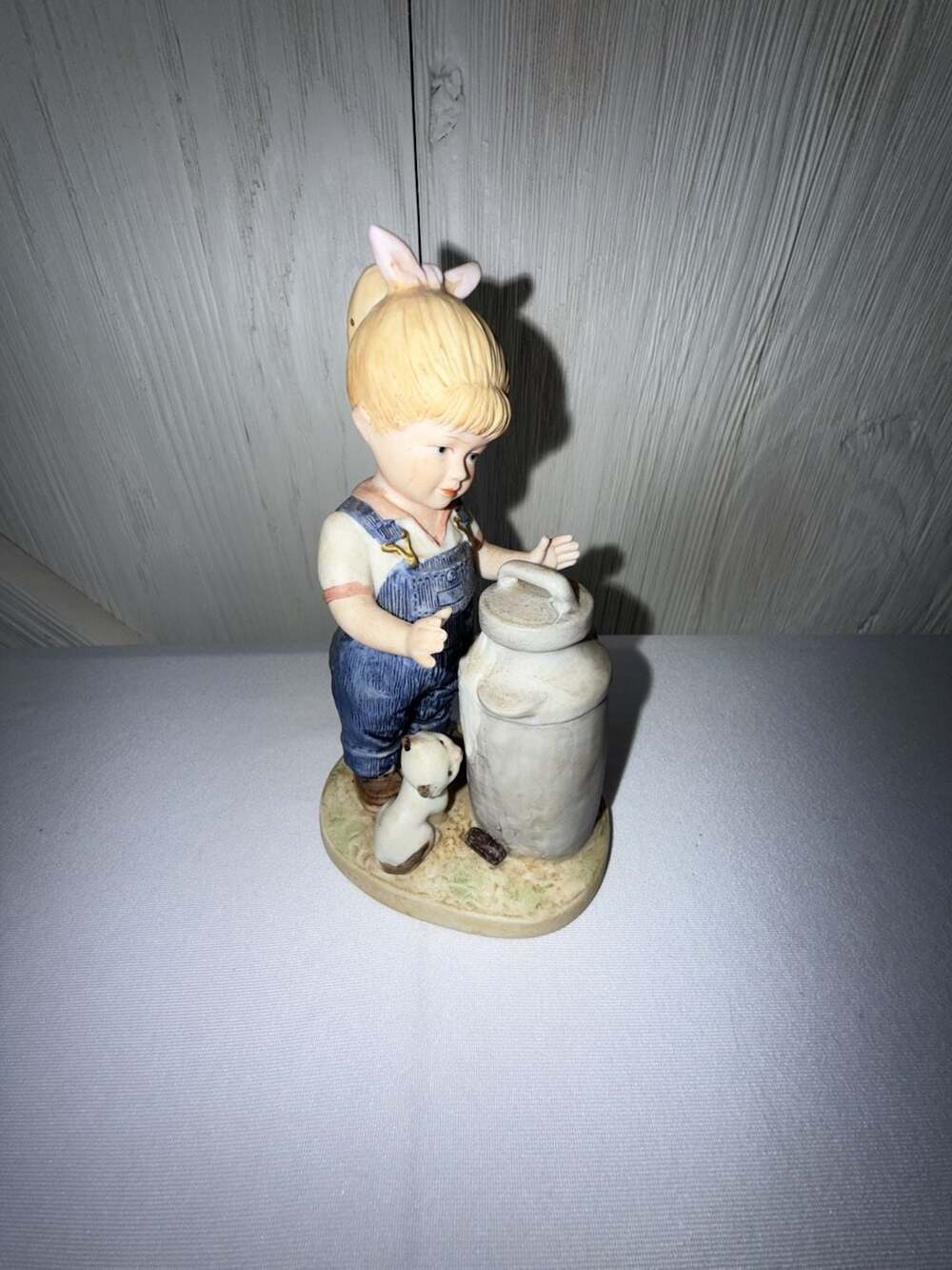Vintage 1985 Homco Denim Days Figurine #1501 Girl with Milk Can and Cat